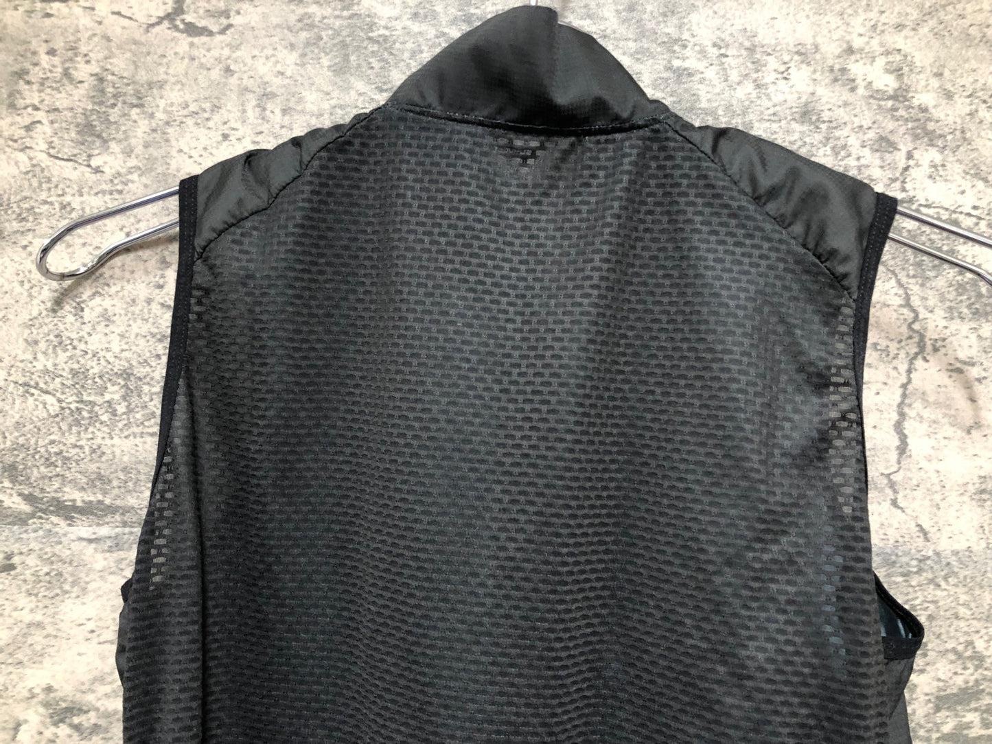 IZ888 サンボルト SUNVOLT ジレ サイクルベスト 黒 S