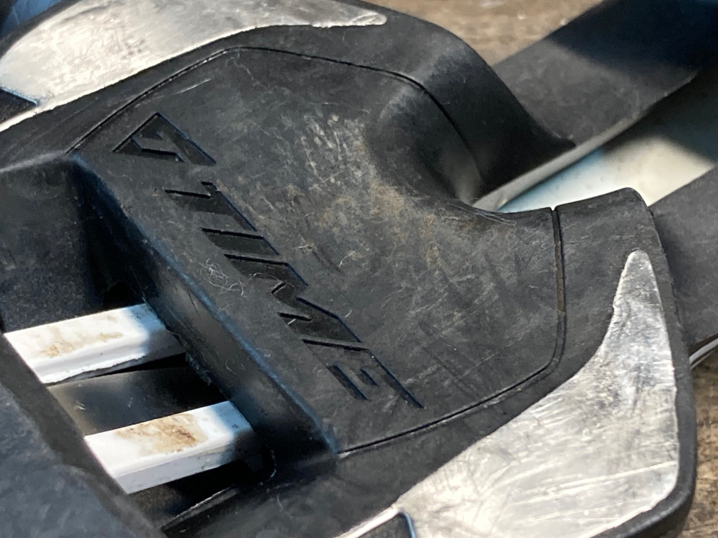 IN818 タイム TIME エクスプロ XPRO 15 ビンディングペダル チタンシャフト