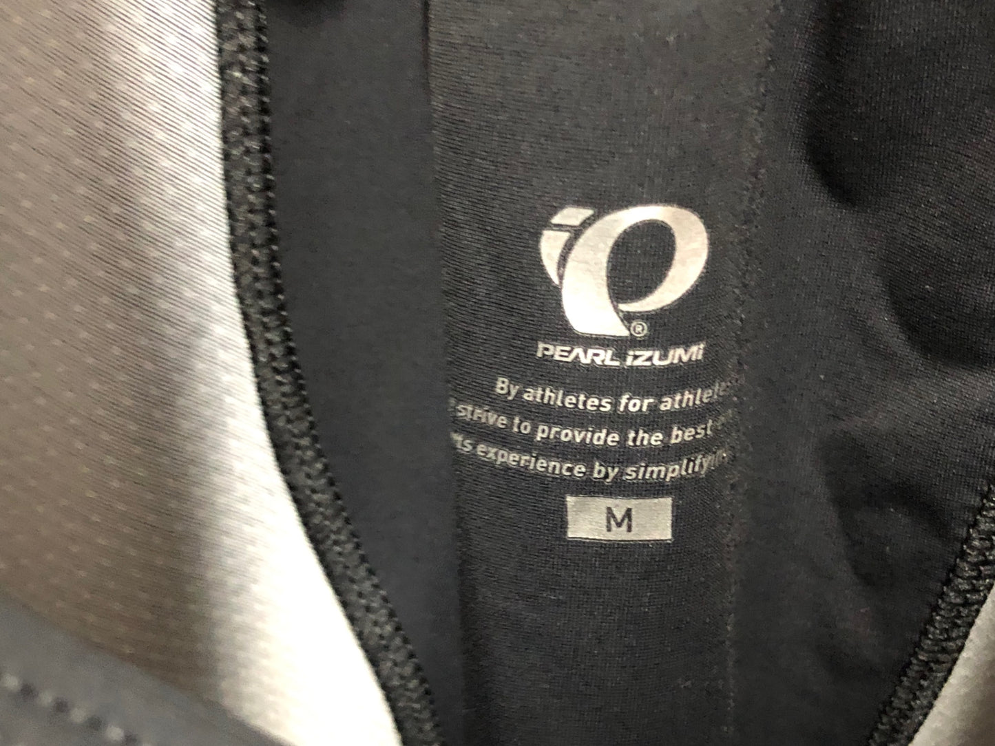 IV555 パールイズミ PEARL iZUMi ビブショーツ 黒 M