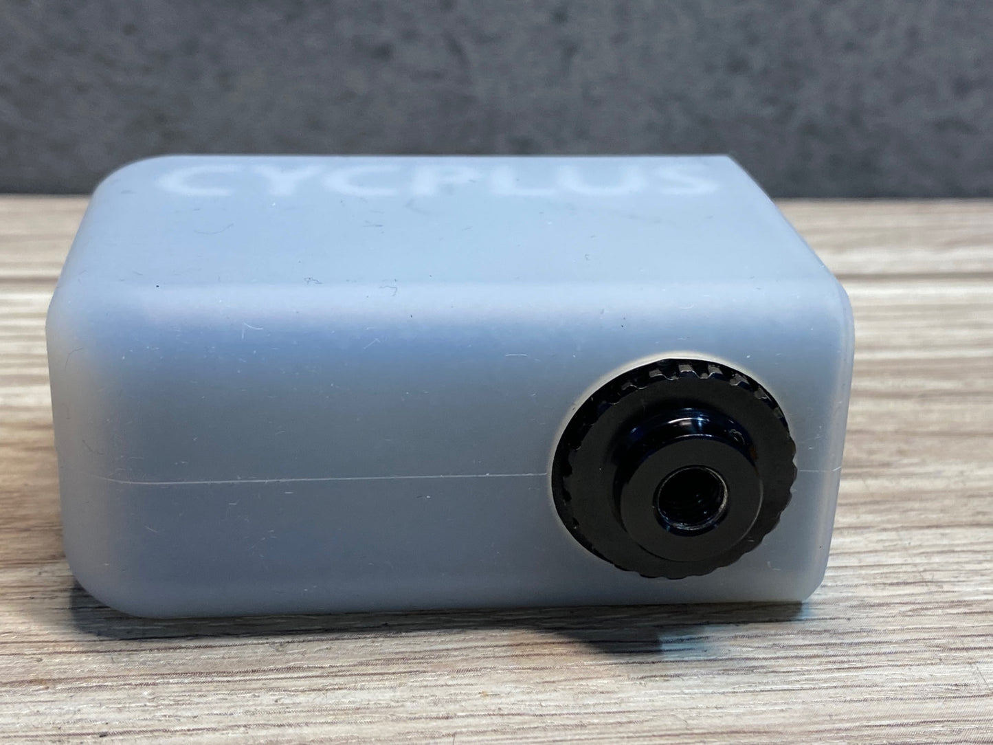 IS799 CYCPLUS TINYPUMP CUBE 電動 携帯ポンプ ※動作確認済み