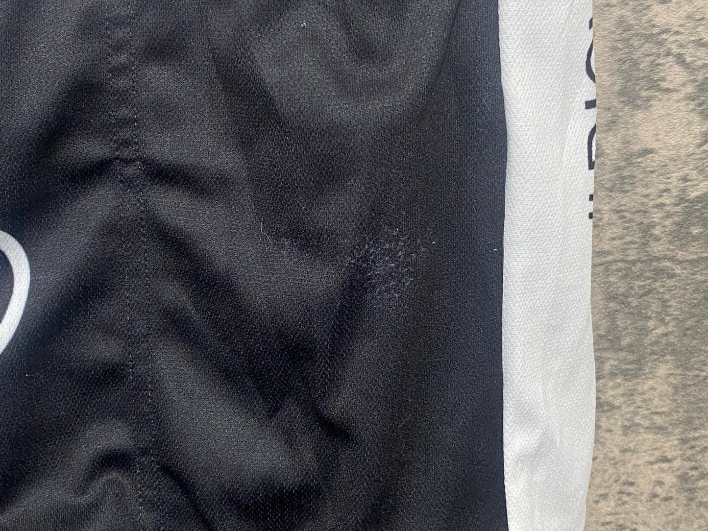 JB913 アソス ASSOS WORLDTOUR SEASON 2021 BMC 半袖 サイクルジャージ 白 黒 M ※スレ