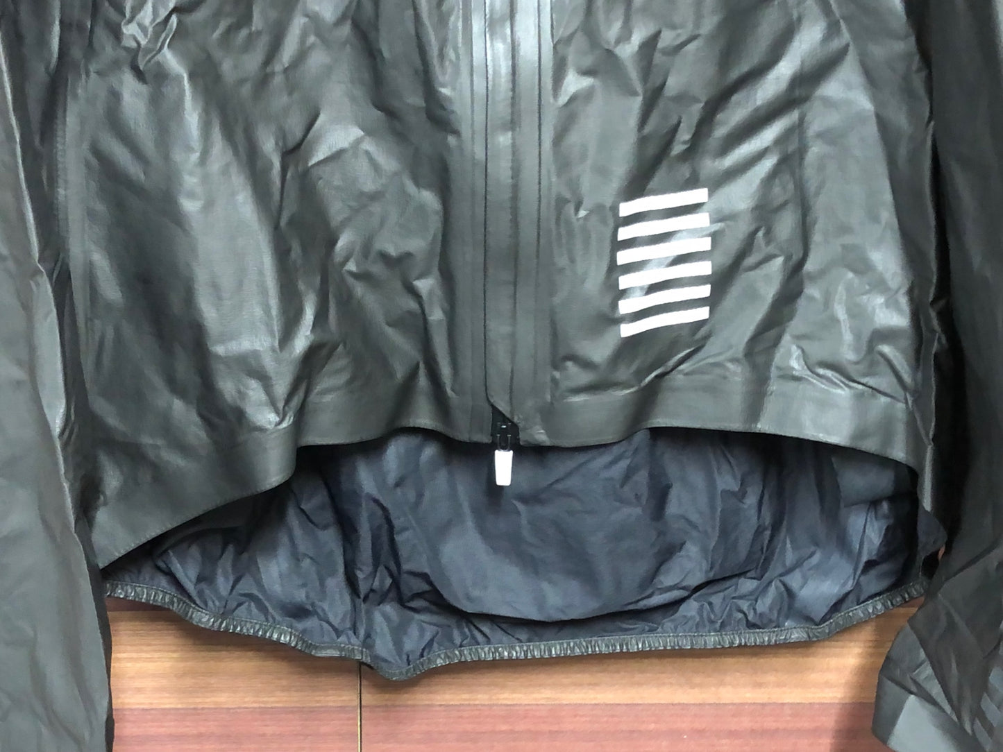 IL419 ラファ Rapha PRO TEAM LIGHTWEIGHT GORE-TEX JACKET 黒 L