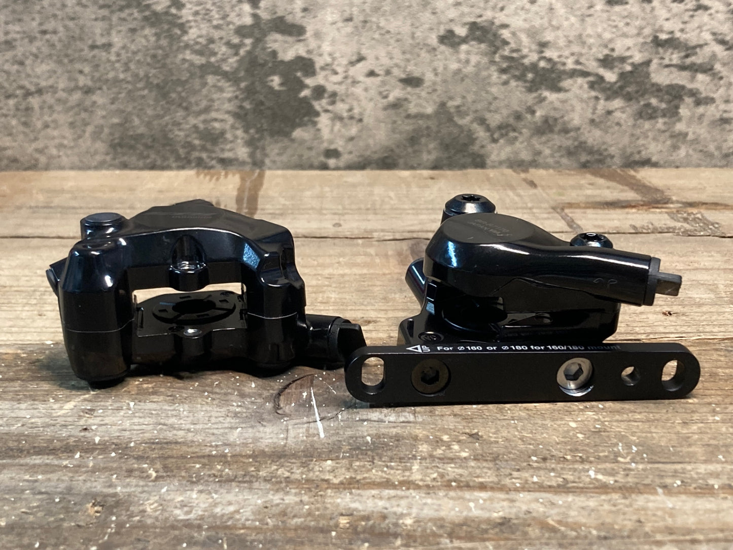 IL630 シマノ SHIMANO 105 BR-R7170ディスクブレーキキャリパー 完成車外し