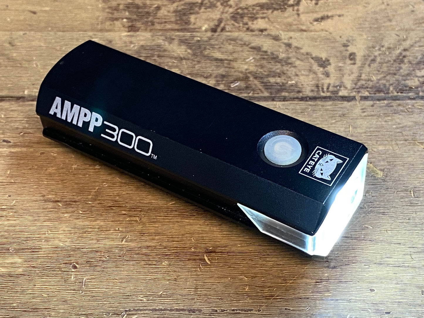 IZ014 キャットアイ CAT EYE アンプ AMPP300 フロントライト 黒