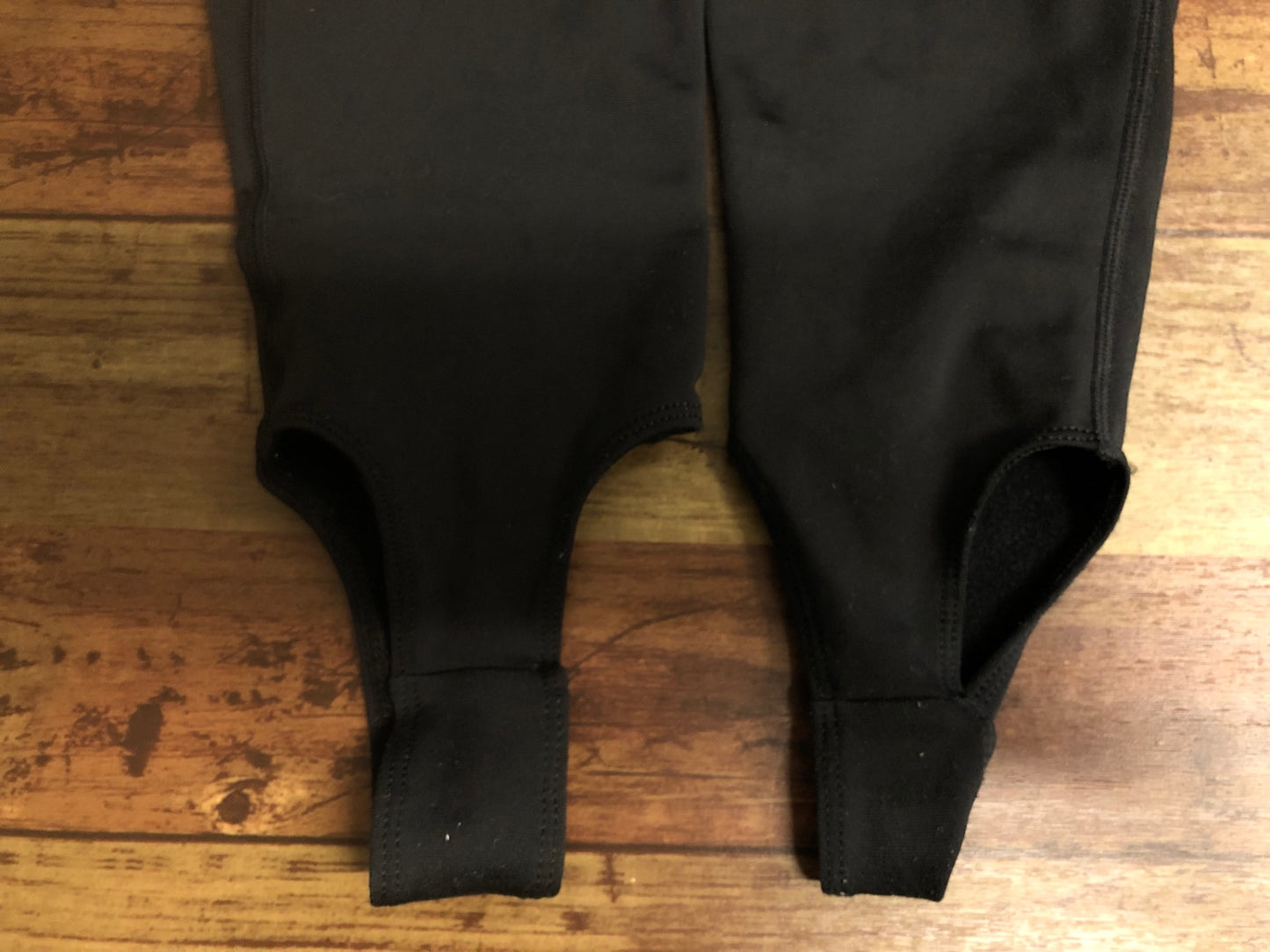 IW609 スゴイ SUGOi ビブタイツ 黒 L 裏起毛 ※擦れ