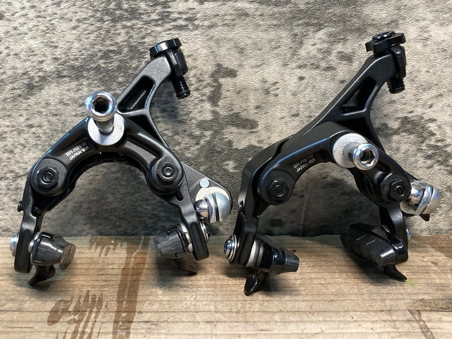 IO627 シマノ SHIMANO アルテグラ ULTEGRA BR-R8100 キャリパーブレーキ 前後セット