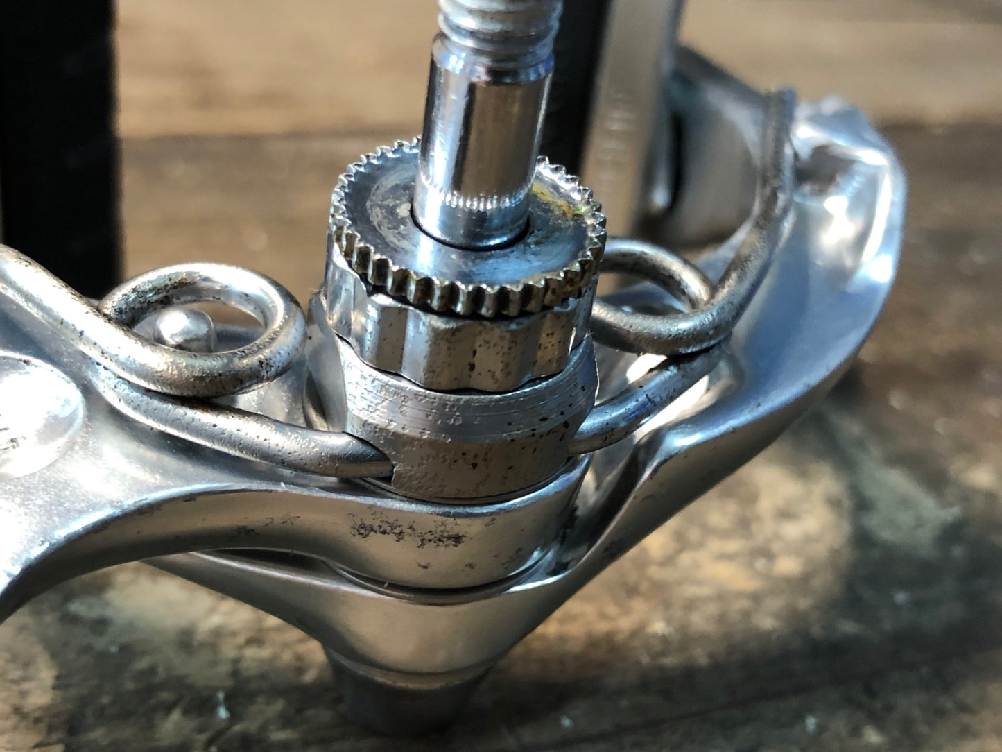 II558 シマノ SHIMANO 600 キャリパーブレーキ 前後セット