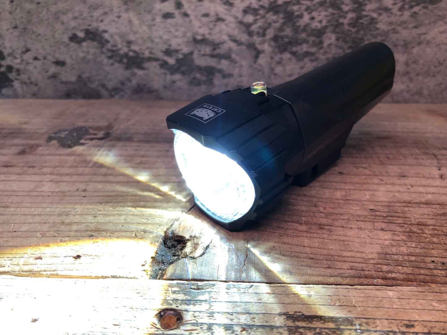 IW902 キャットアイ CATEYE GVOLT100 フロントライト ※点灯確認済み