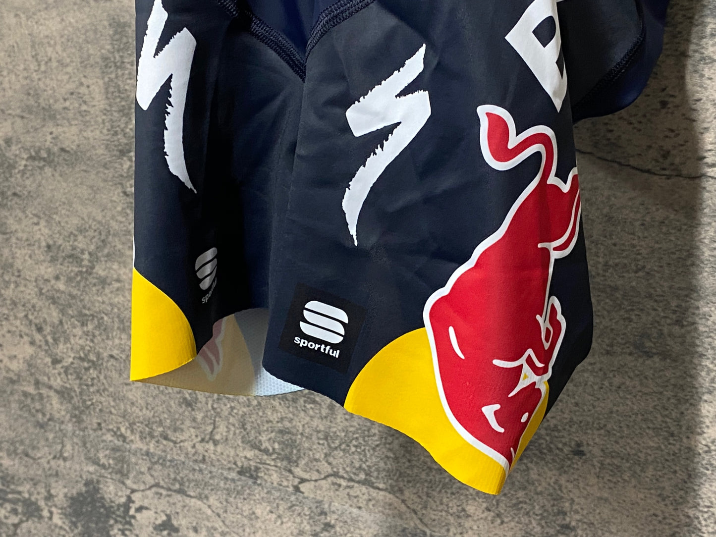 IZ261 スポーツフル sportful ビブショーツ BOH CLASSIC BIBSHORT Red Bull BORA - hansgrohe XSサイズ タグ付き
