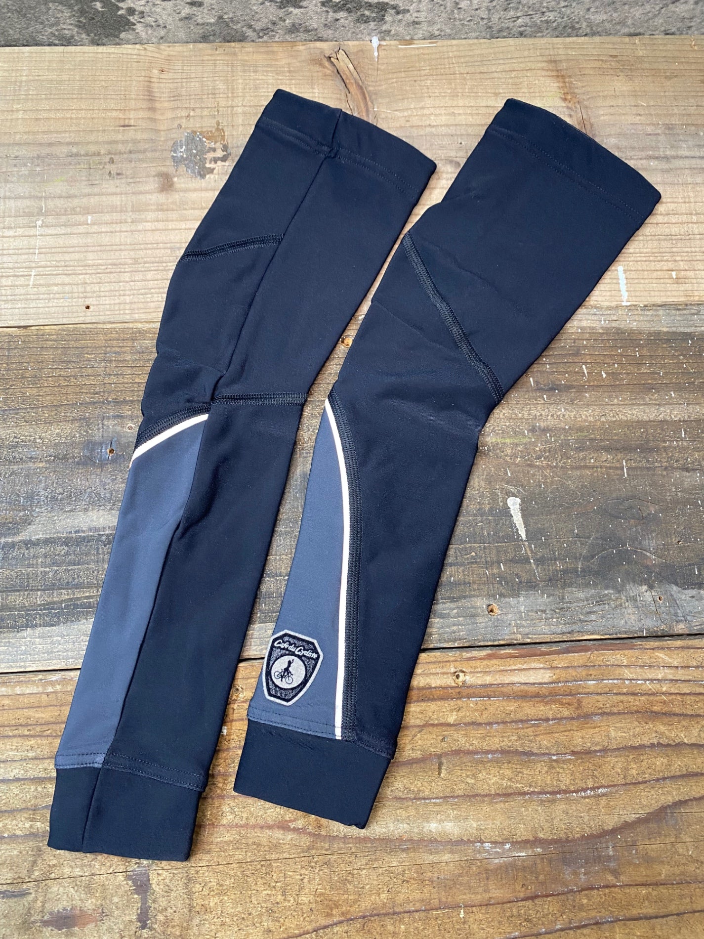 IL721 カフェドシクリステ CAFE DU CYCLISTE アームカバー 黒 S