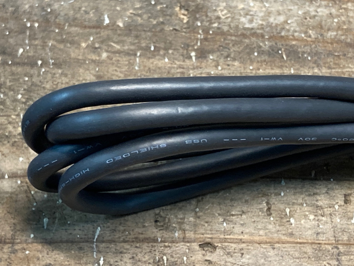 IQ093 シマノ SHIMANO EW-EC300 充電コネクター