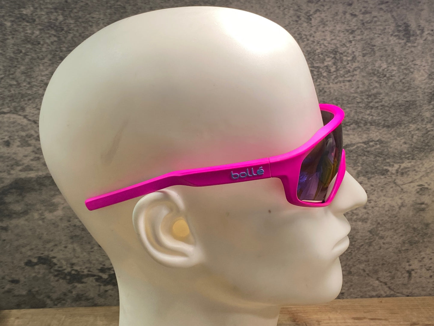 IU226 ボレ bolle シフター SHIFTER サングラス アイウェア ピンク