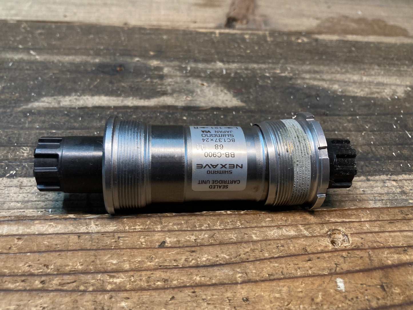 IS153 シマノ SHIMANO ネクサーヴ NEXAVE BB-C900 BB 121mm 68mm