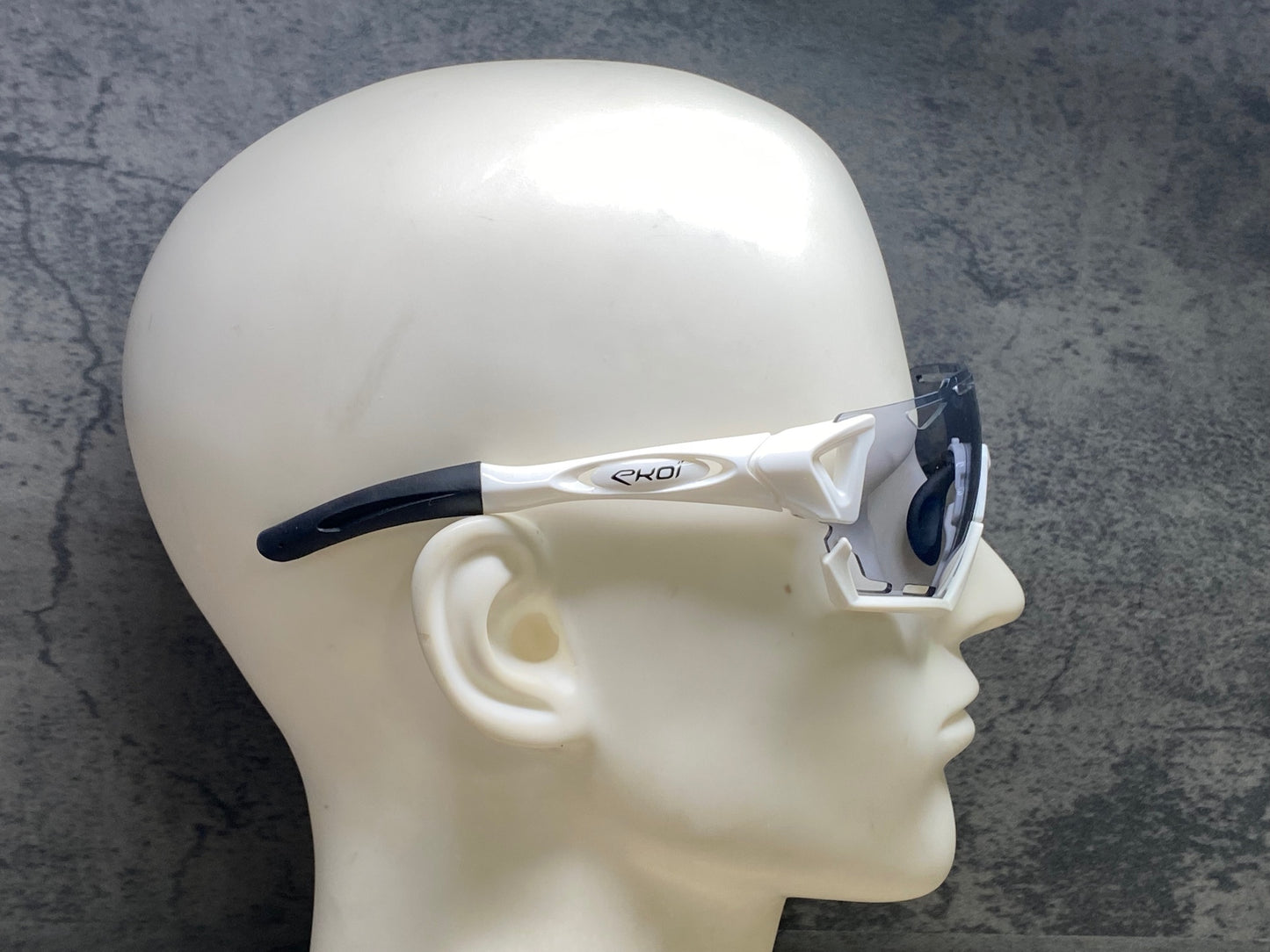 JD498 エコイ EKOI PERSOEVO7 サングラス アイウェア 白 ※レンズ擦れ