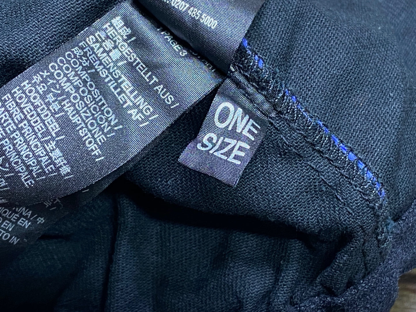 IY262 ラファ Rapha CLUB HOUSE MERCH CAP サイクルキャップ 紺 黒 ワンサイズ