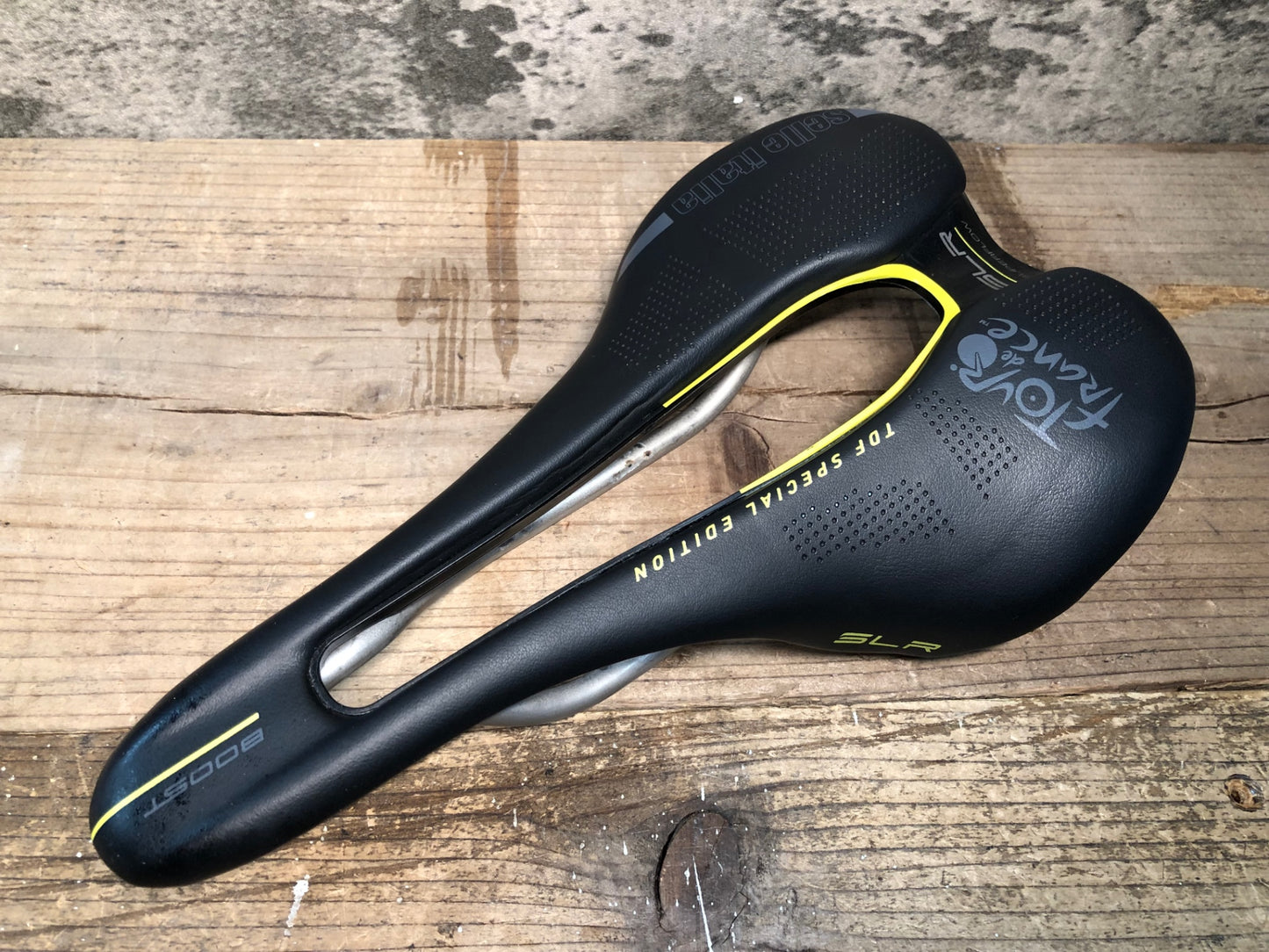 IZ155 セライタリア selle italia SLR BOOST SUPERFLOW TDF SPECIAL EDITION サドル 黒 Ti316 レール L3