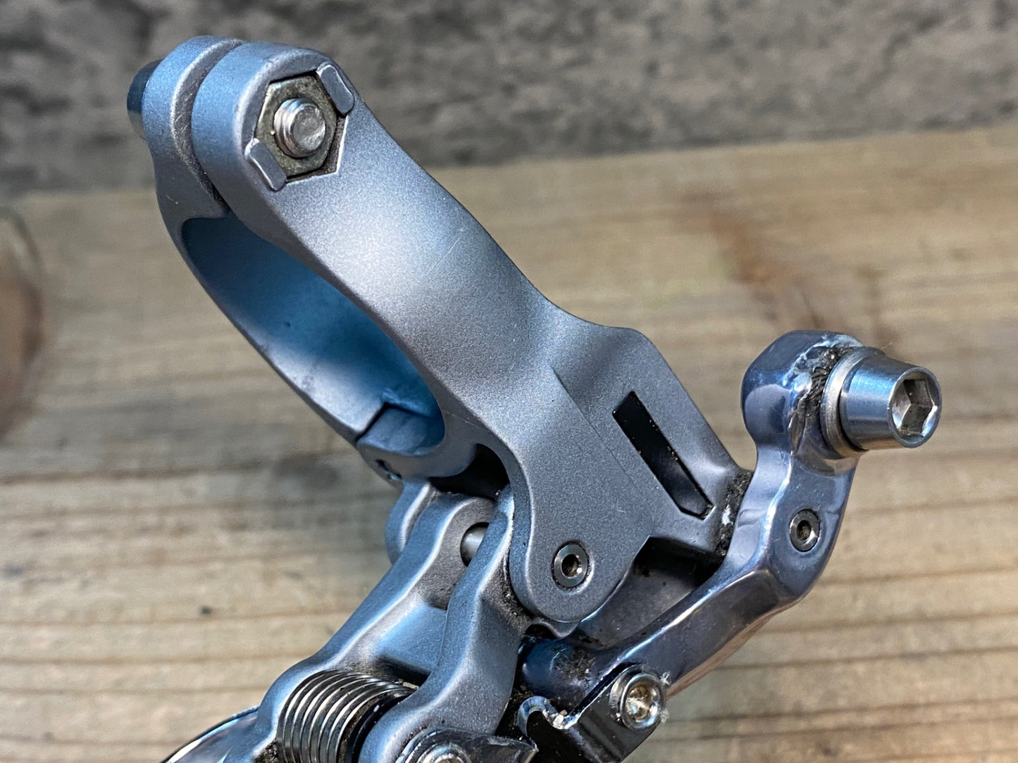 IY652 シマノ SHIMANO アルテグラ ULTEGRA FD-6703 フロントディレイラー バンドΦ31.8 3s