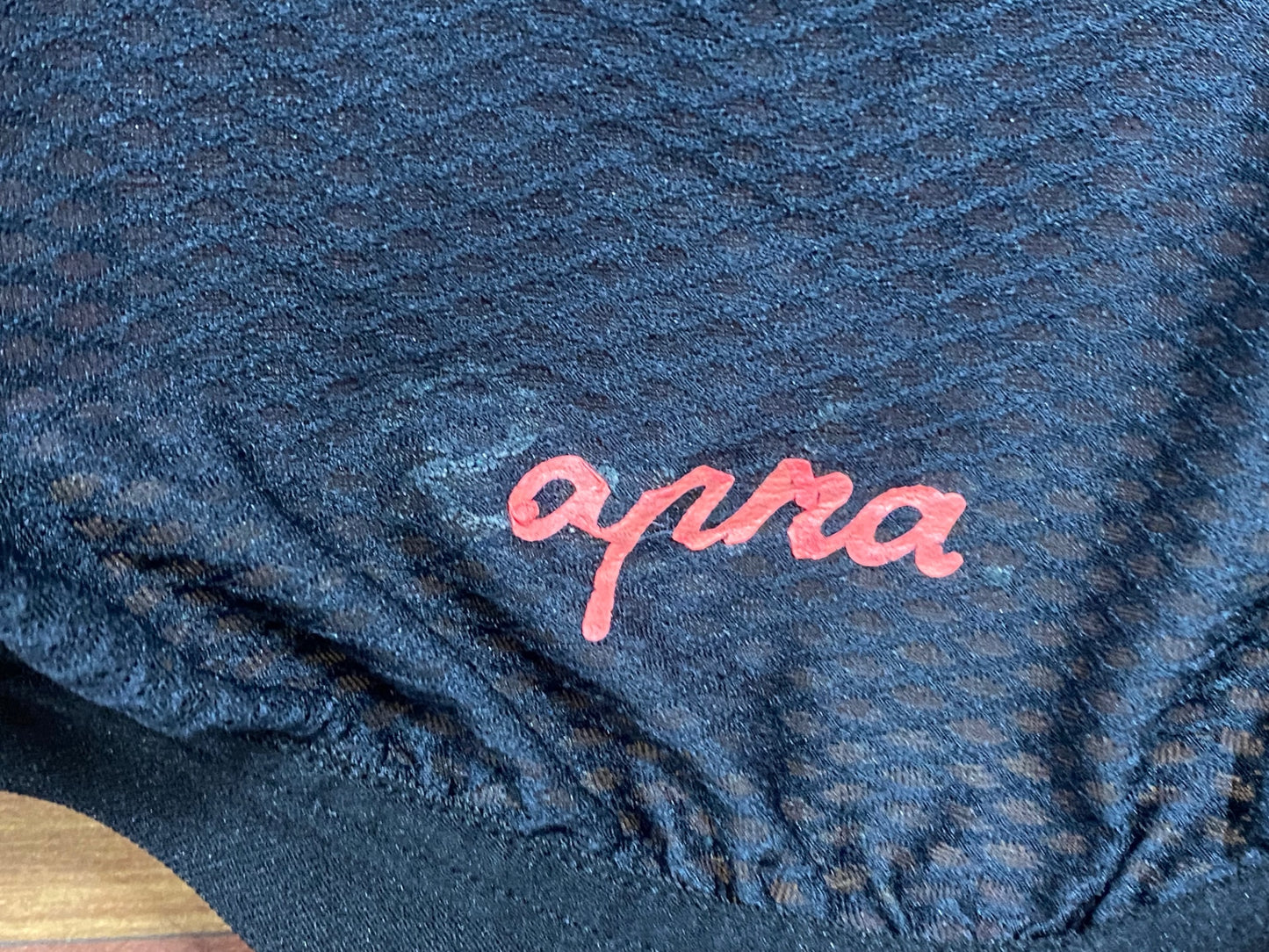 HZ024 ラファ Rapha WOMEN'S SOUPLESSE LIGHTWEIGHT GILET PRINT&PATTERN サイクルベスト ジレ 白 黒 S レディース ※プリントの劣化