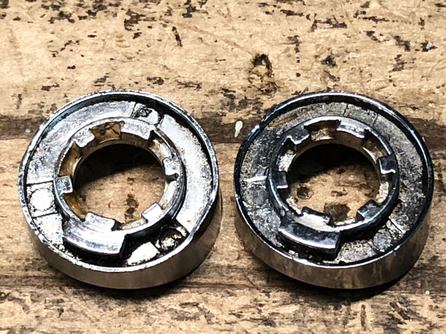 IE202 シマノ SHIMANO SL-R400 Wレバー シフトレバー SIS8s