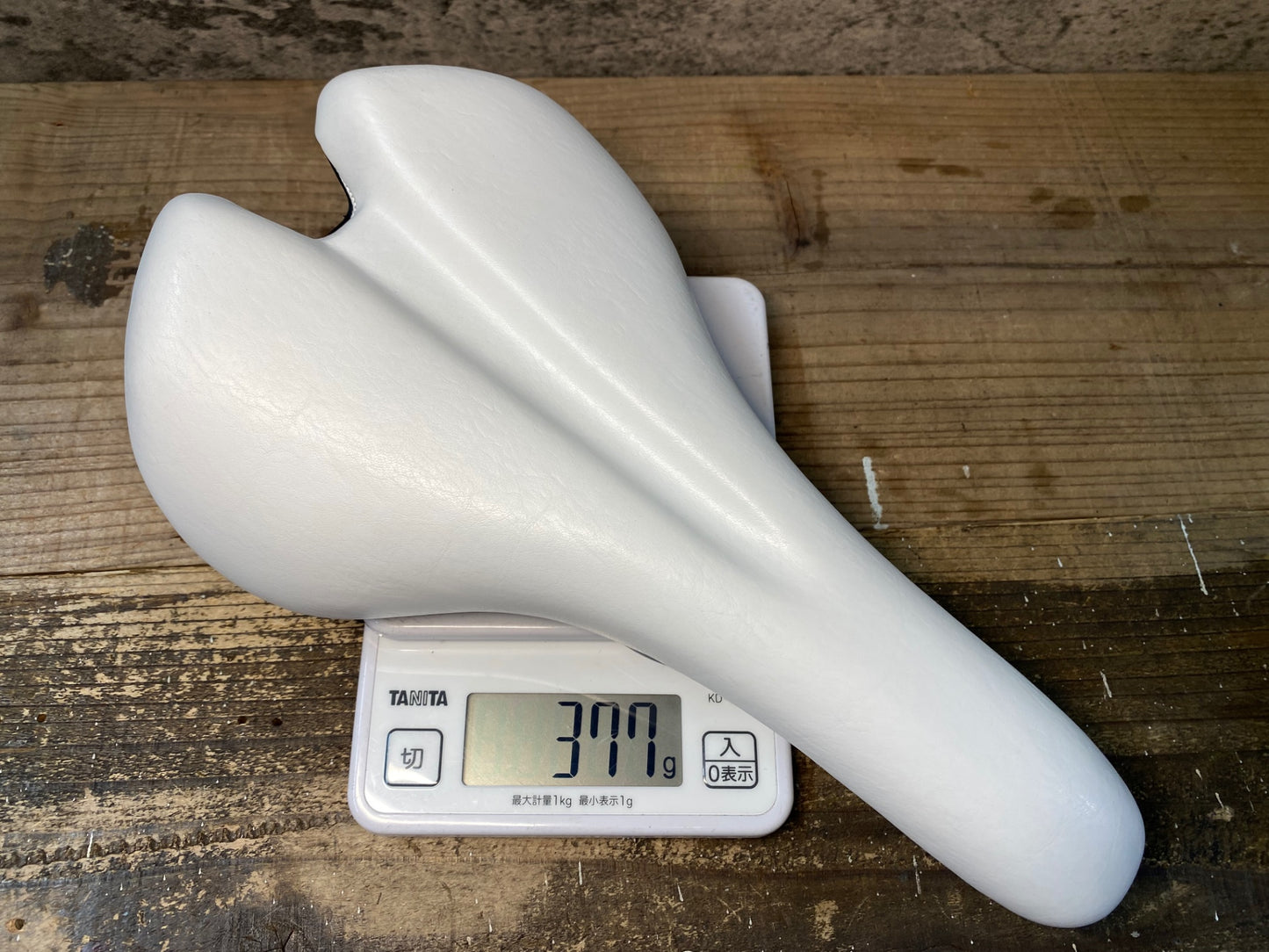 IW002 ジャイアント GIANT CONNECT COMFORT SADDLE サドル 白 クロモリ