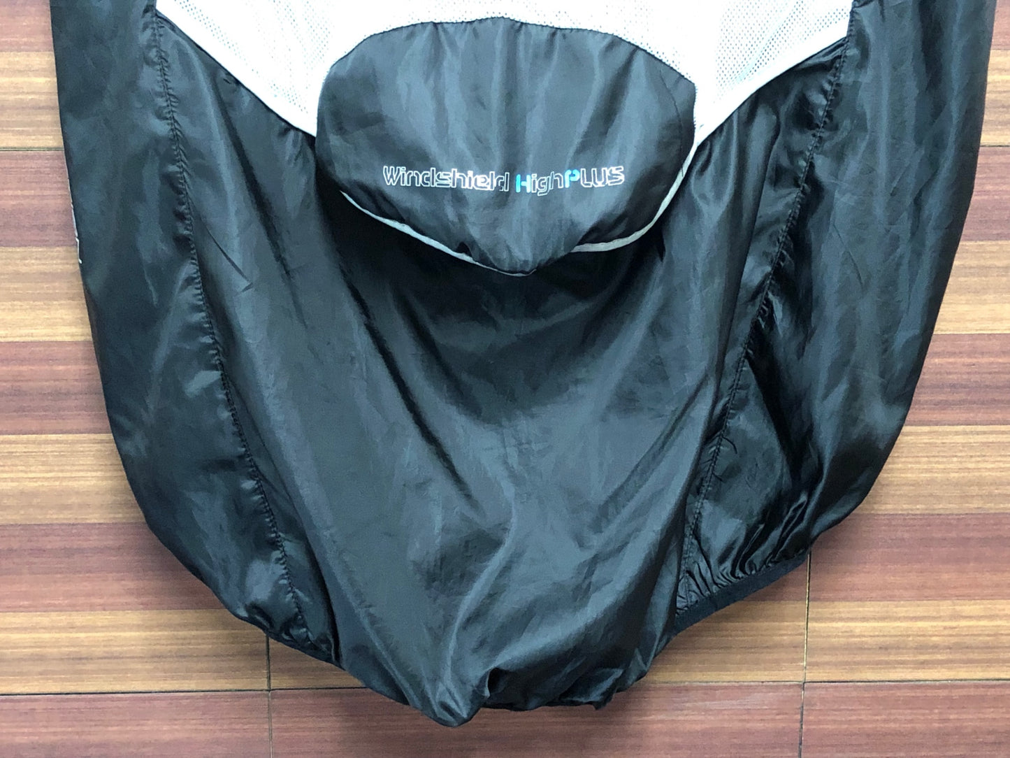 IP628 ノースウェーブ NORTHWAVE ジレ L 黒