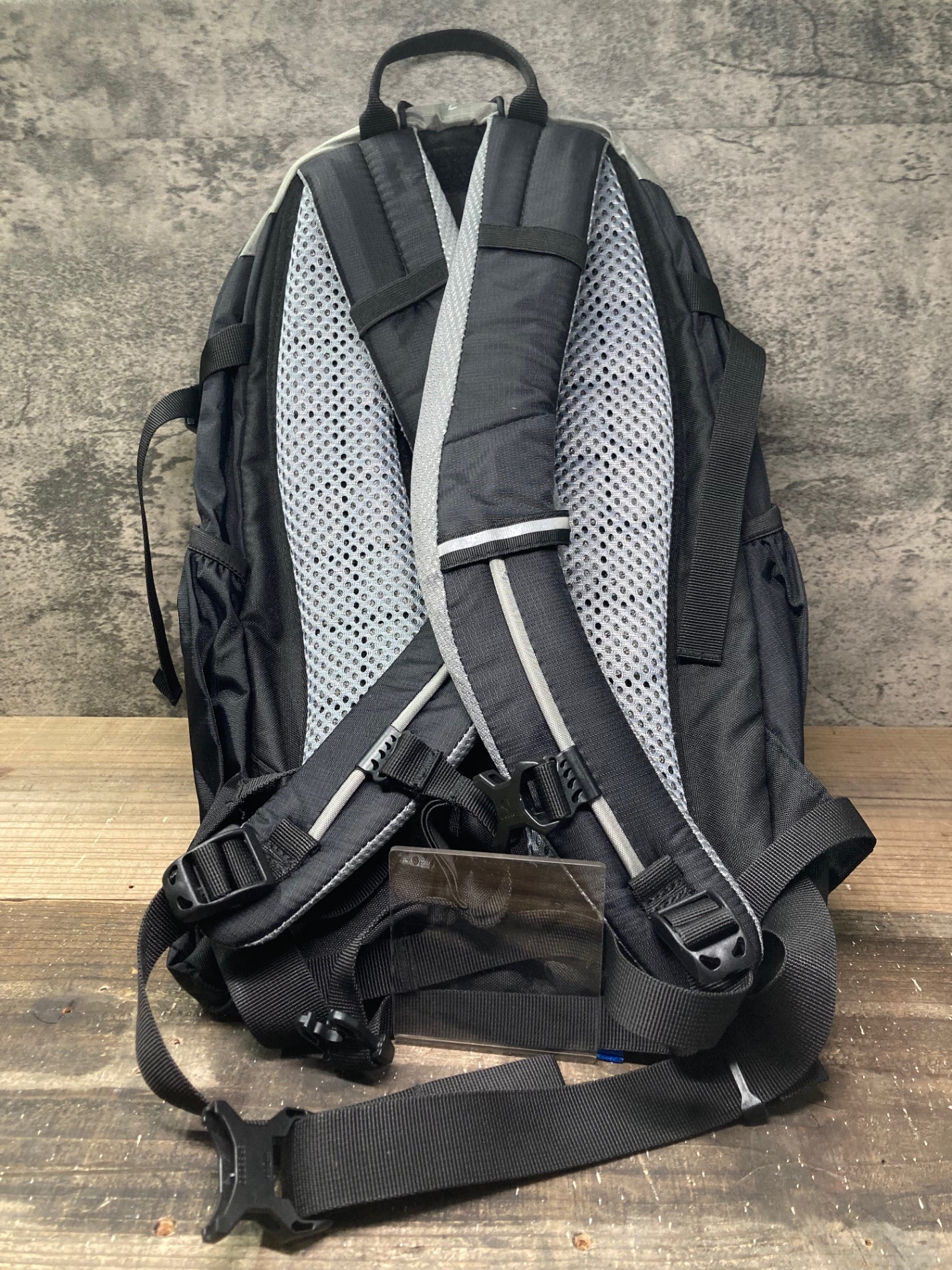 IP033 deuter ドイター CROSS bike 18 バックパック
