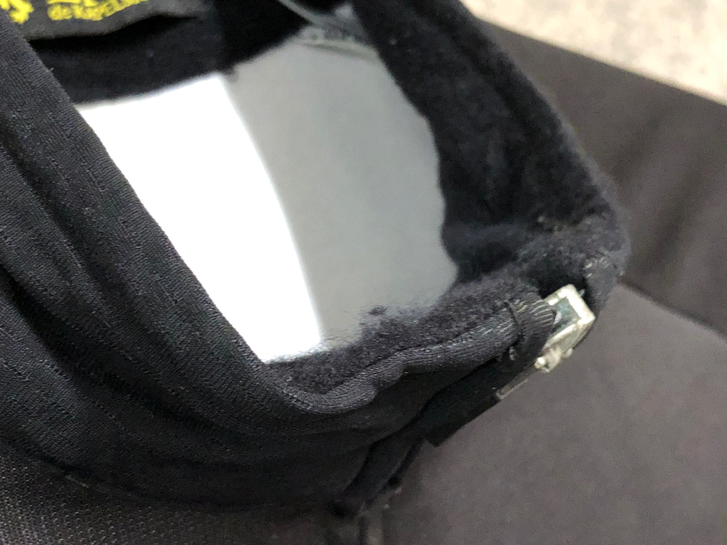 IZ098 リオンドカペルミュール Lion de KAPELMUUR 長袖 サイクルジャージ 裏起毛 黒 黄色 L