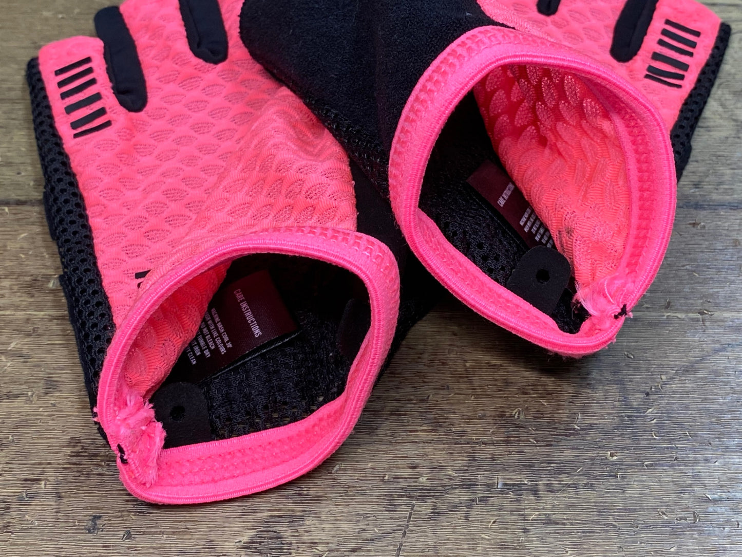 JB098 ラファ Rapha PRO TEAM MITTS 指切り グローブ 黒 ピンク L