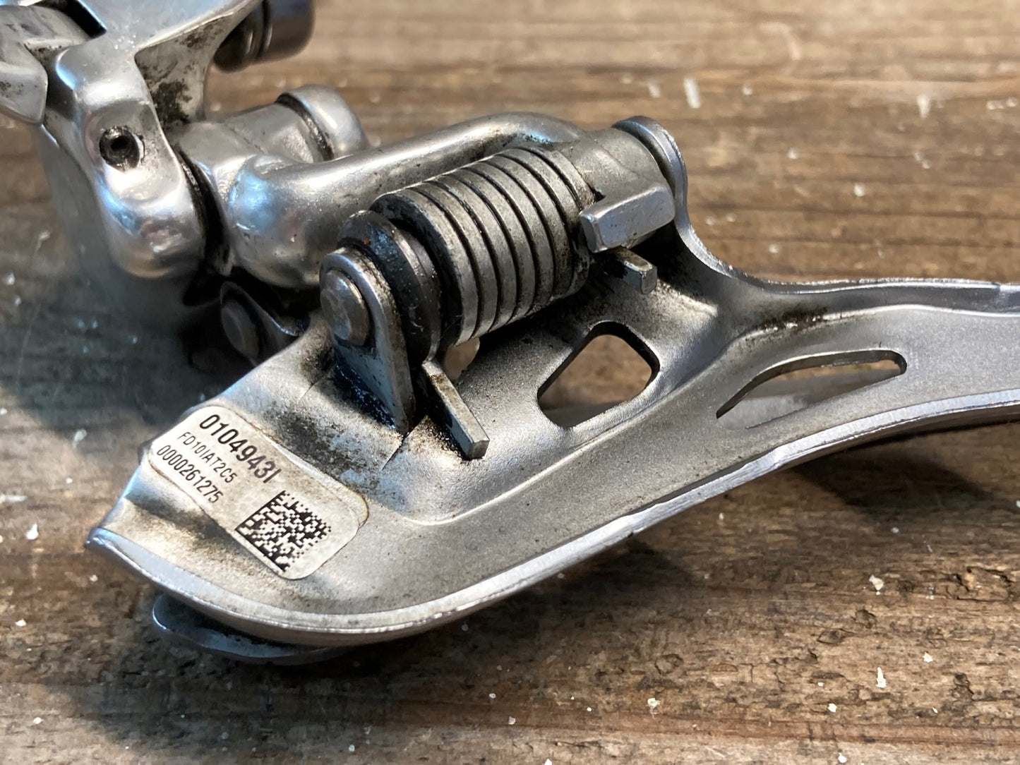 IO600 カンパニョーロ CAMPAGNOLO アテナ ATHENA フロントディレイラー シルバー バンド式 Φ35.0 2S