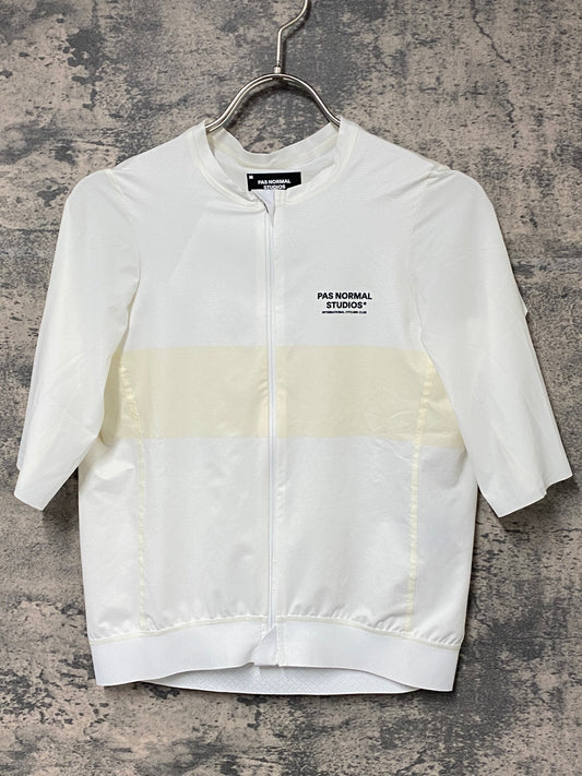 JC426 パスノーマルスタジオ Pas Normal Studios | Men's Solitude Jersey 半袖 サイクルジャージ オフホワイト M