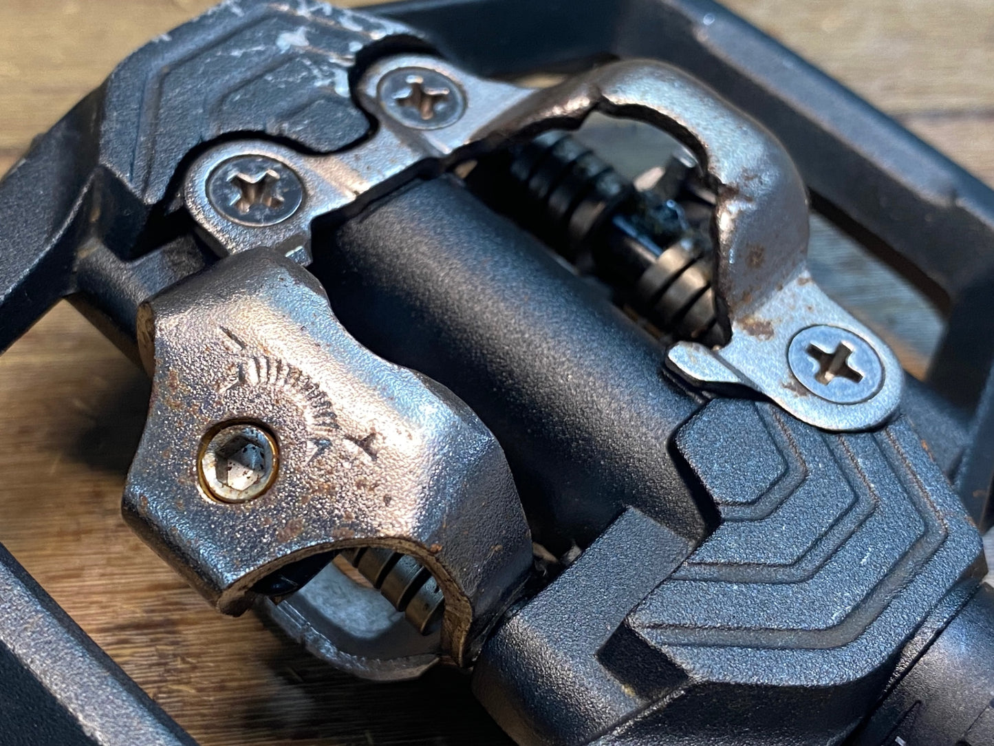 IU770 シマノ SHIMANO SLX PD-ME700 ビンディングペダル 両面 SPD