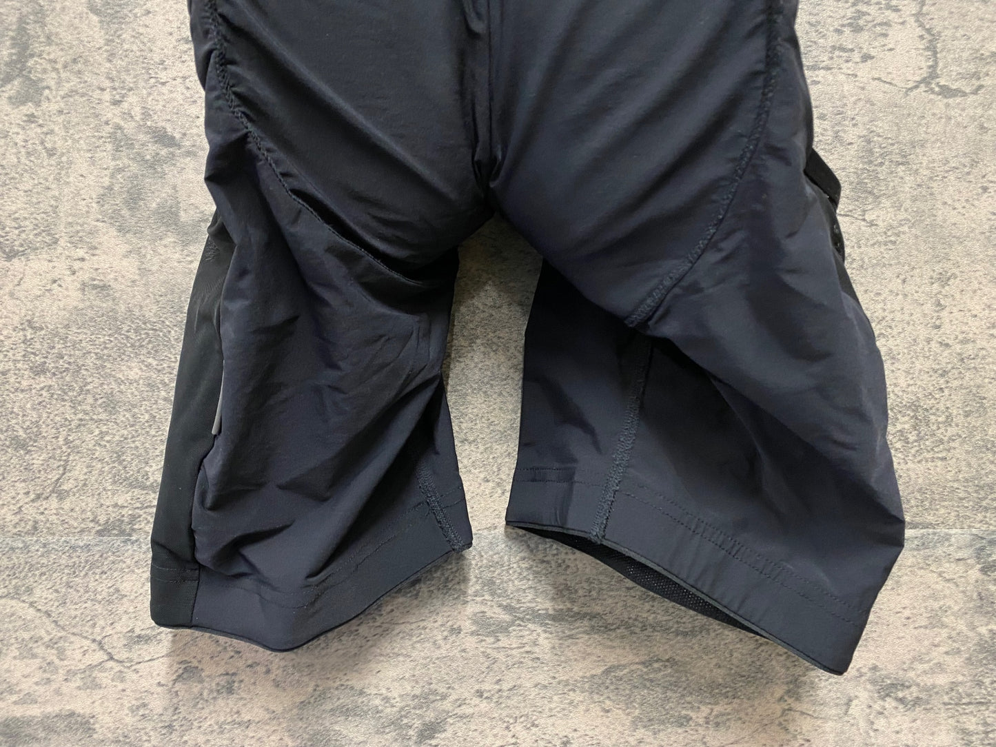 IV323 ラファ Rapha CARGO BIB SHORTS カーゴ ビブショーツ 黒 S