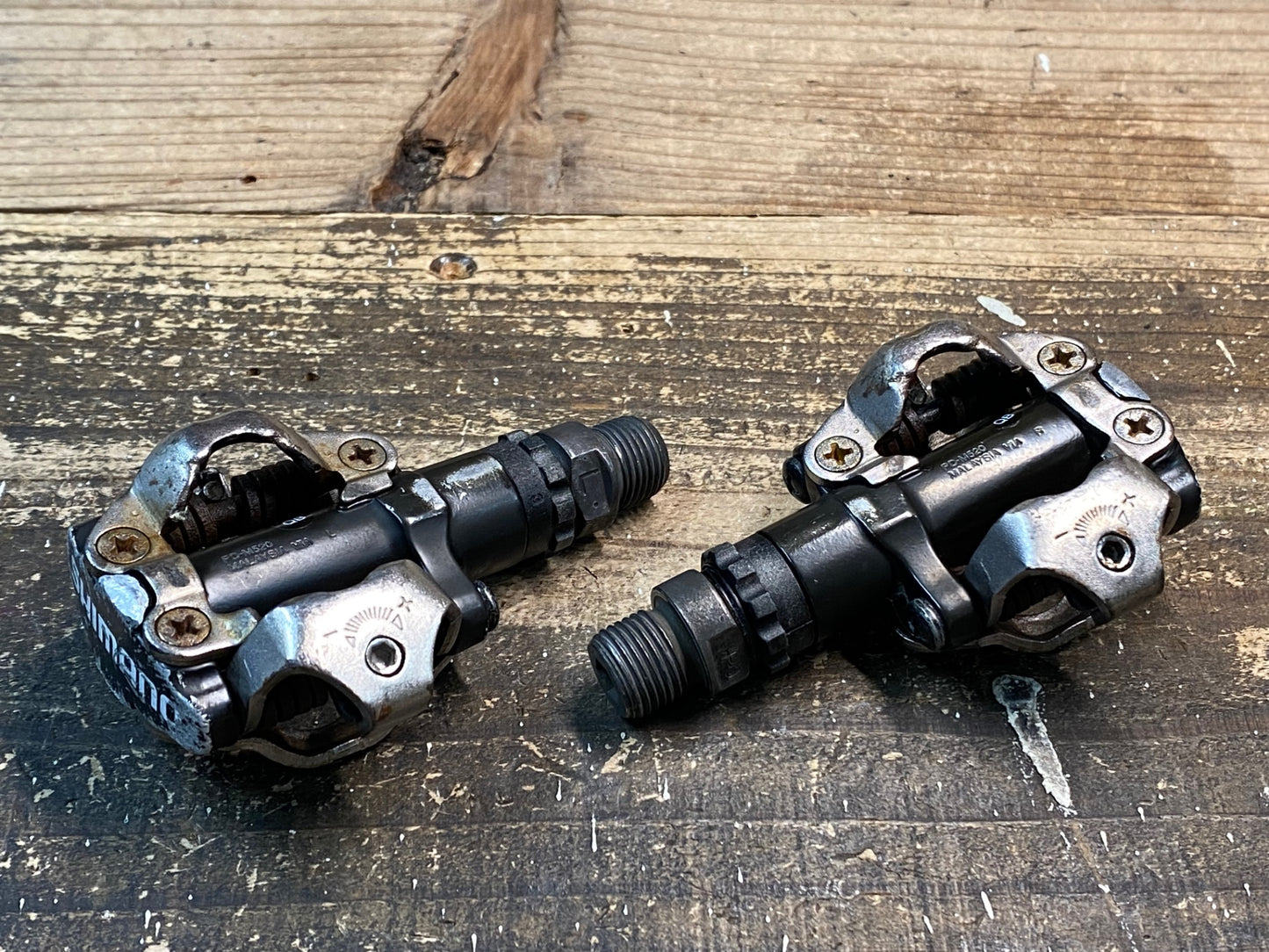 IU326 シマノ SHIMANO PD-M520 SPD ビンディングペダル SPD