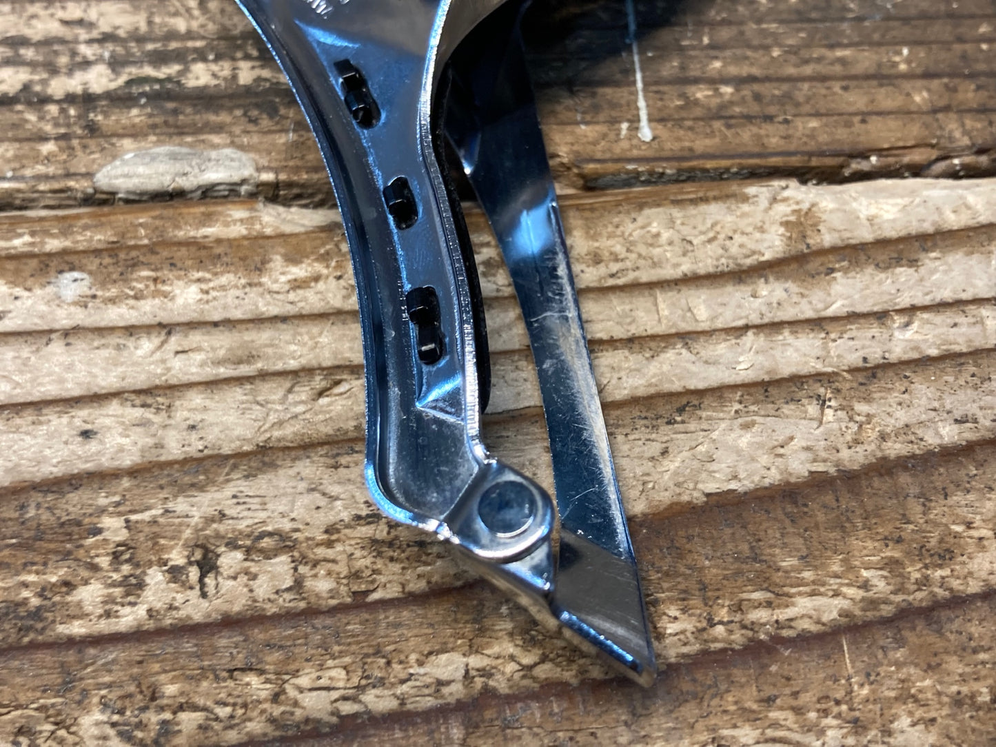 IX534 シマノ SHIMANO GRX FD-RX400 直付 フロントディレイラー