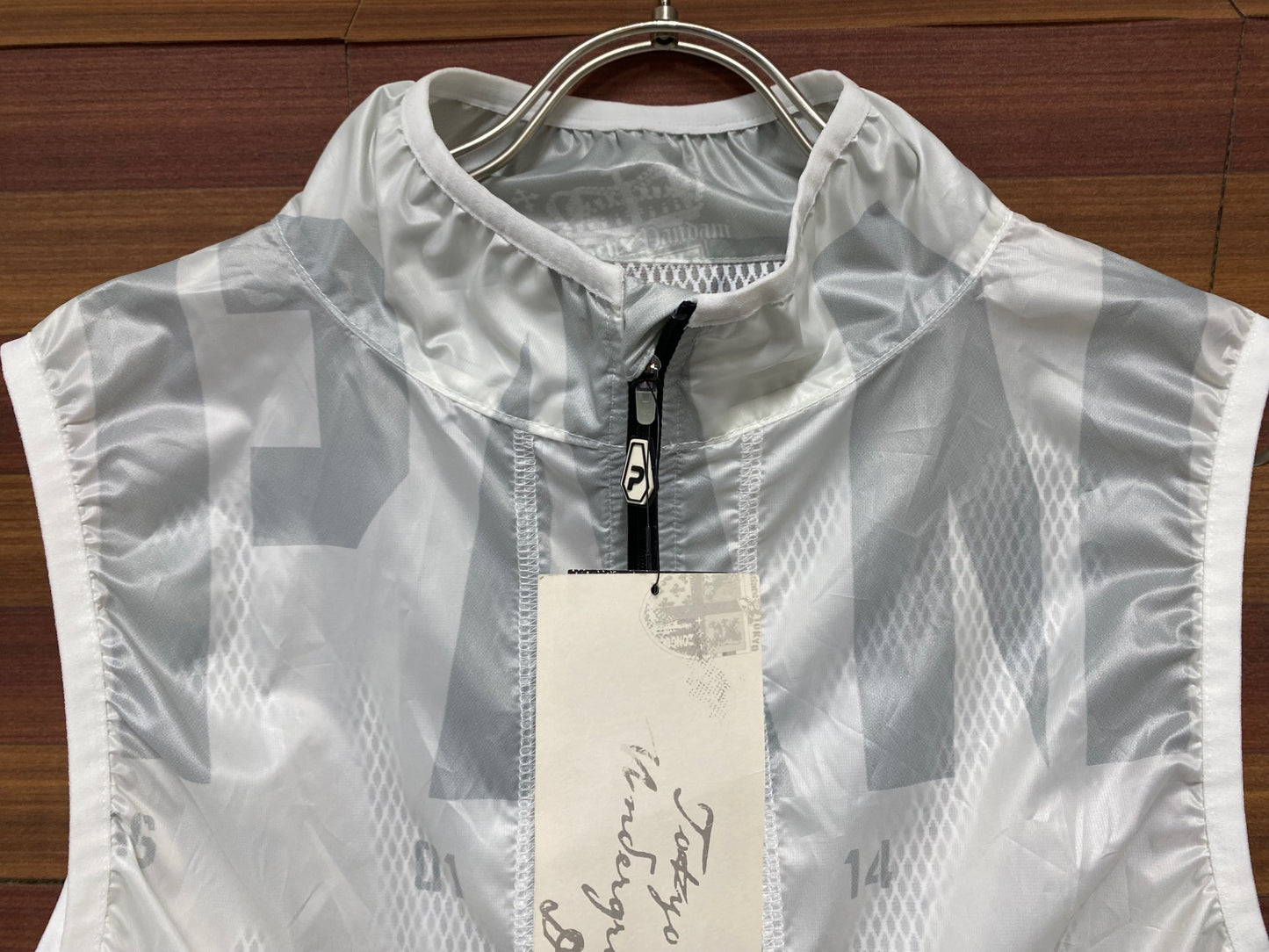 IQ217 パンダーニ PANDANI ジレ サイクルベスト 白 L