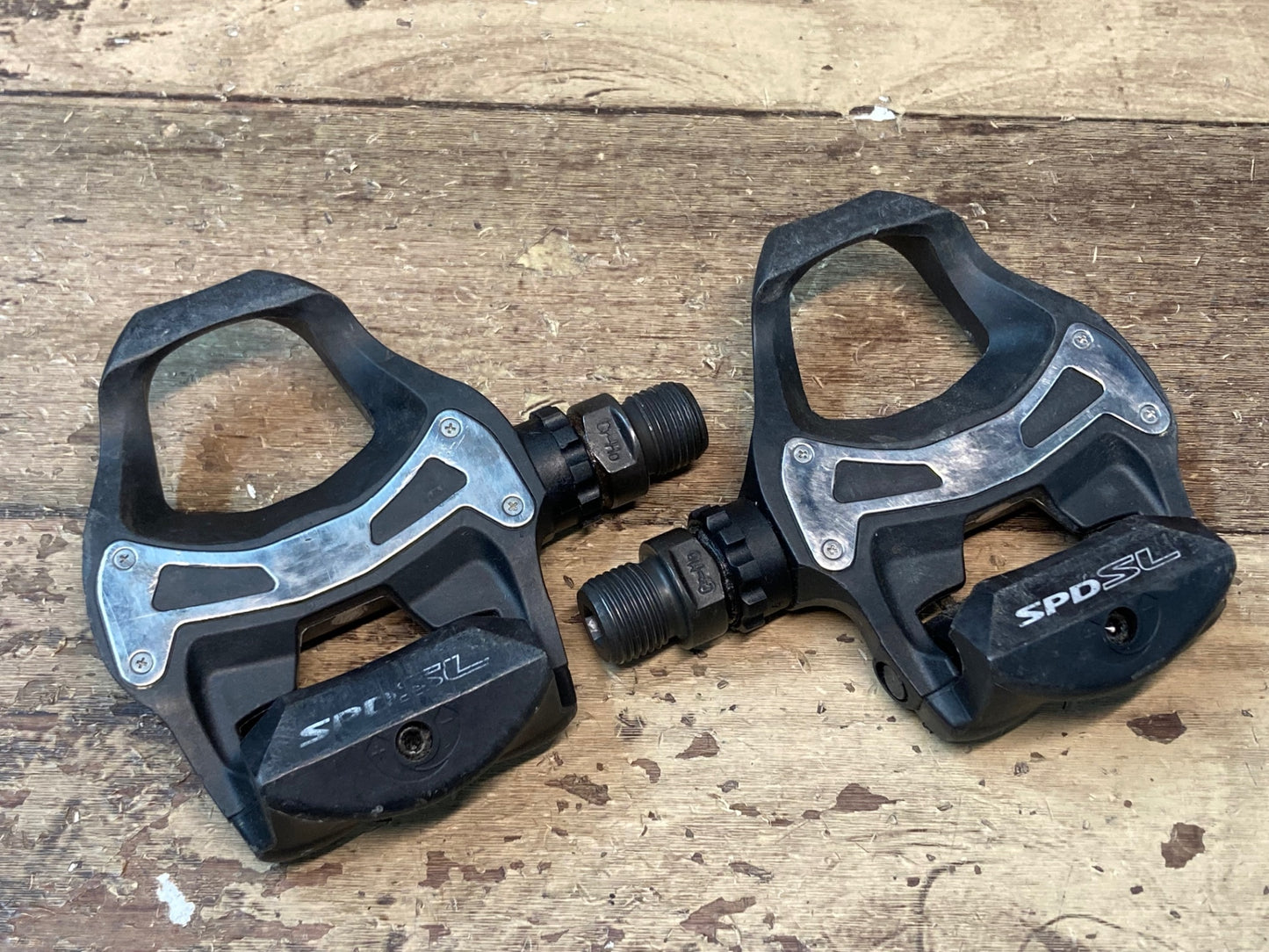 GO236 シマノ SHIMANO PD-R550 ビンディングぺダル SPD-SL