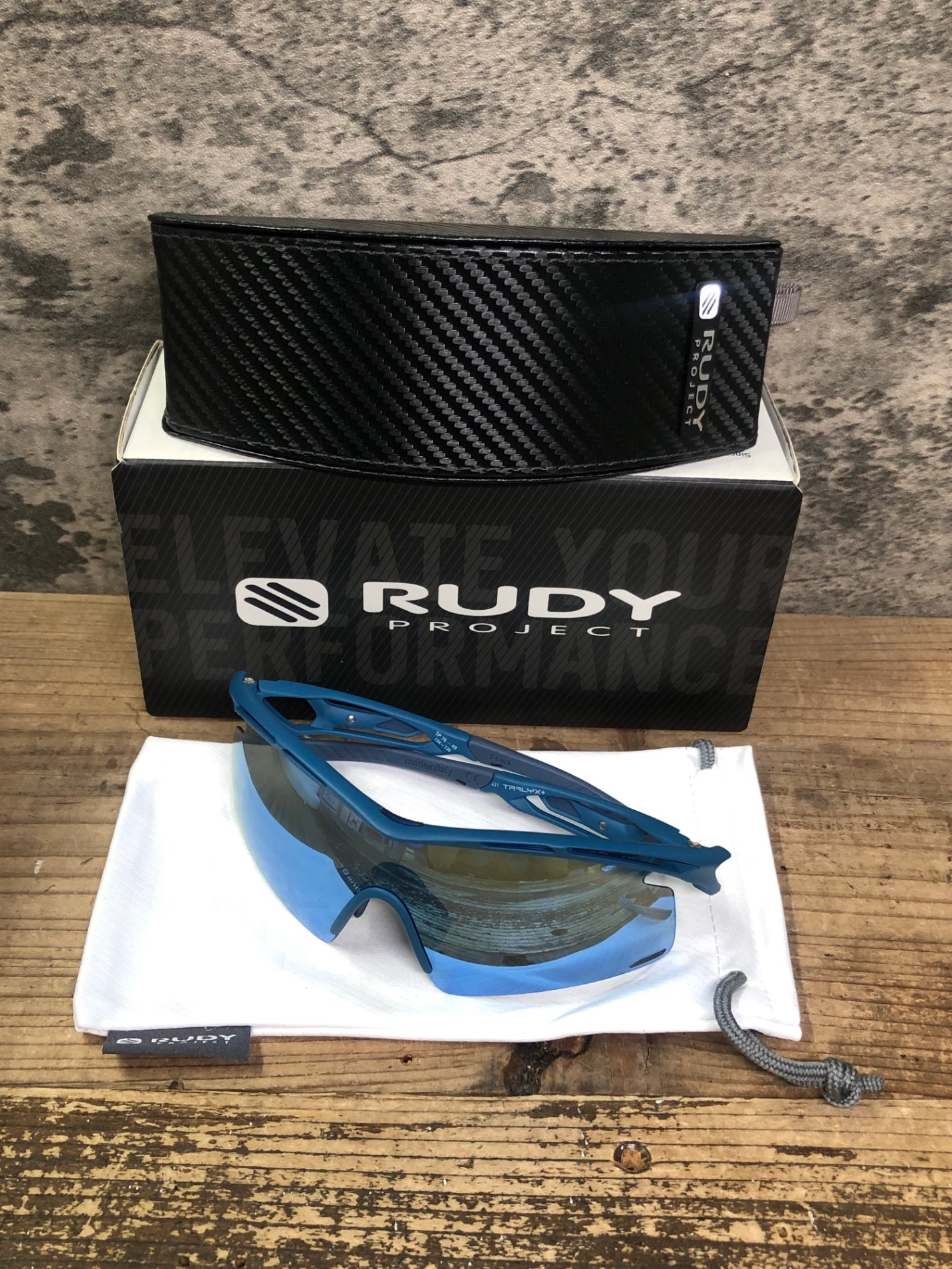 IZ601 ルディプロジェクト RUDY PROJECT TRALYX アイウェア サングラス 青