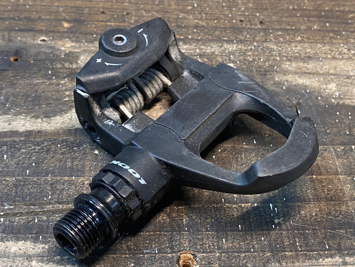 IQ591 ルック LOOK KEO CARBON ビンディングペダル 黒