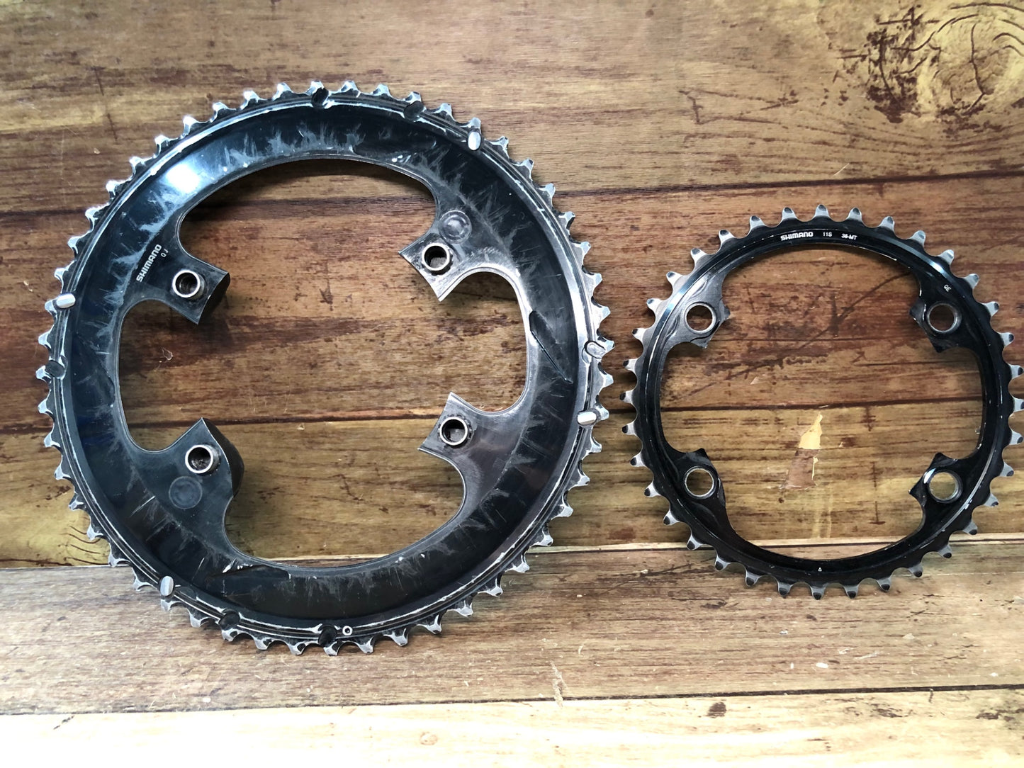 II440 シマノ SHIMANO デュラエース DURA-ACE FC-R9100 52/36T チェーンリングセット