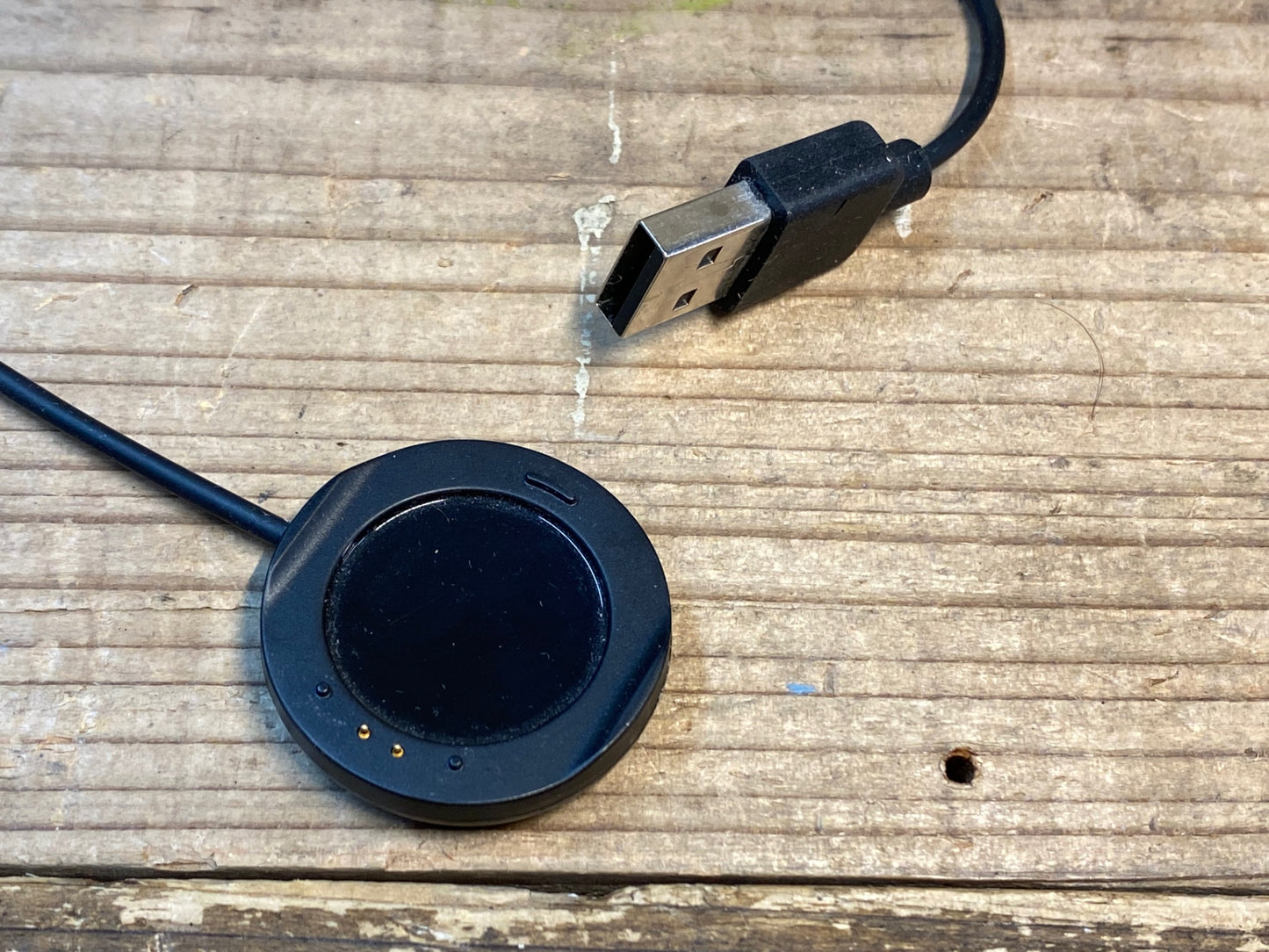 IE728 ワフー Wahoo TICKR FIT 心拍計 起動確認済