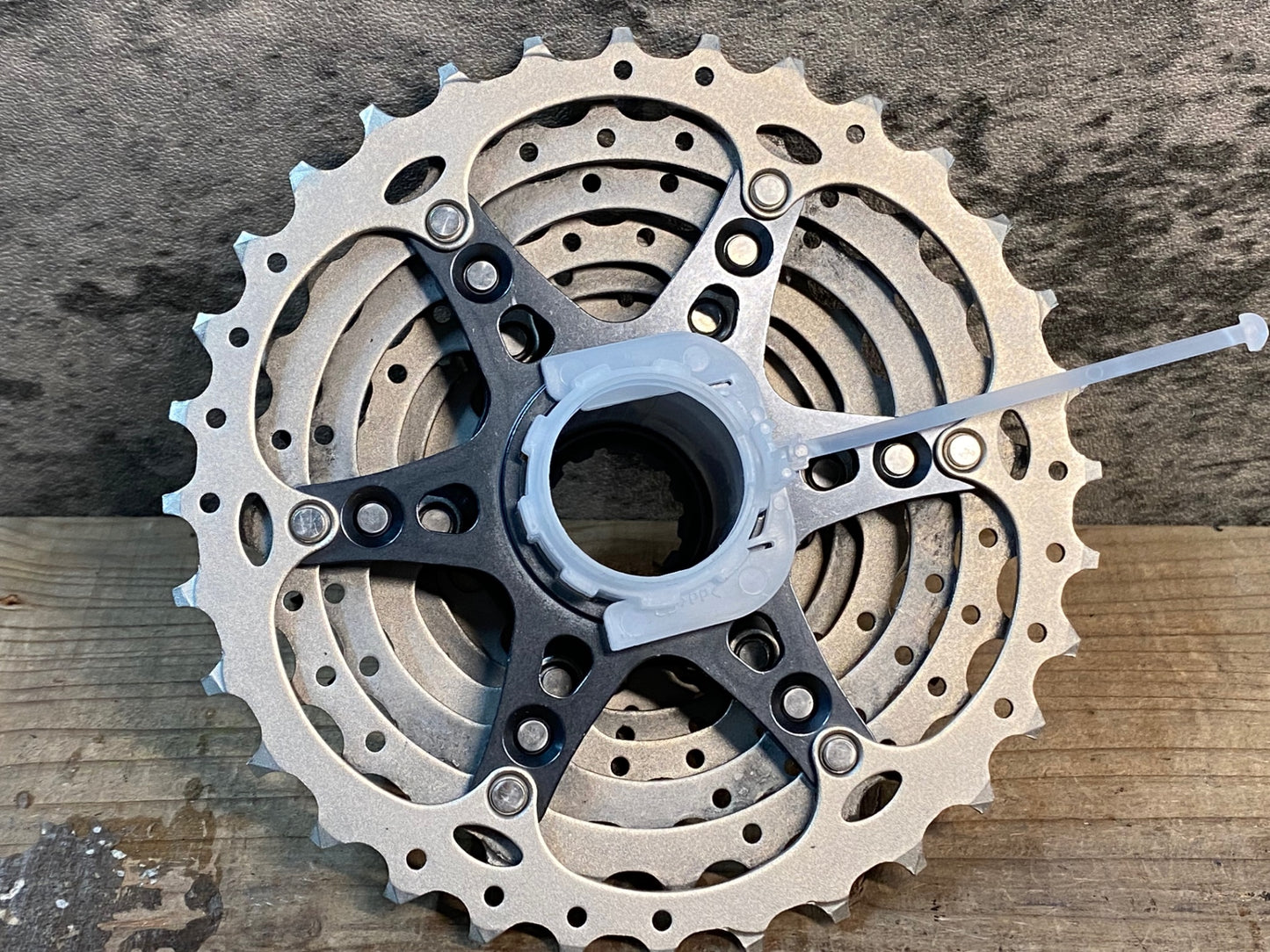 IW539 シマノ SHIMANO アルテグラ ULTEGRA CS-R8000 スプロケット 11s 11-32T