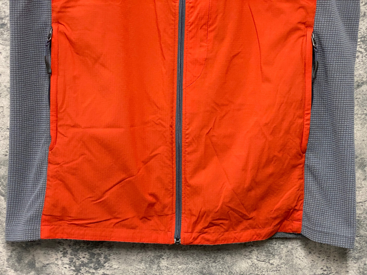 JC111 モンベル mont-bell ジレ サイクルベスト オレンジ L