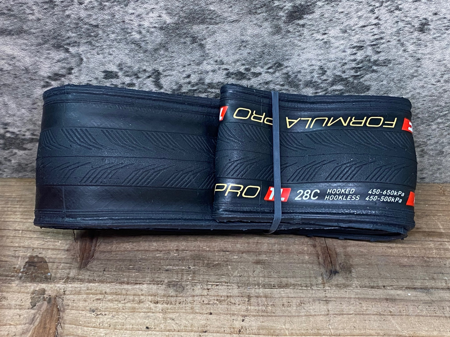 JC835 iRC TIRE フォーミュラ FORMULA PRO TL RBCC タイヤ 700x28c HOOKED/HOOKLESS