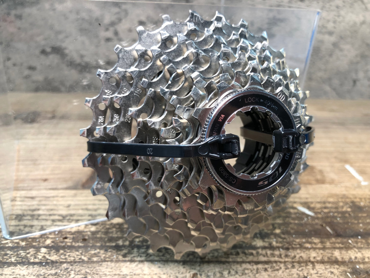 IZ949 シマノ SHIMANO 105 CS-5800 スプロケット 11-28T 11S