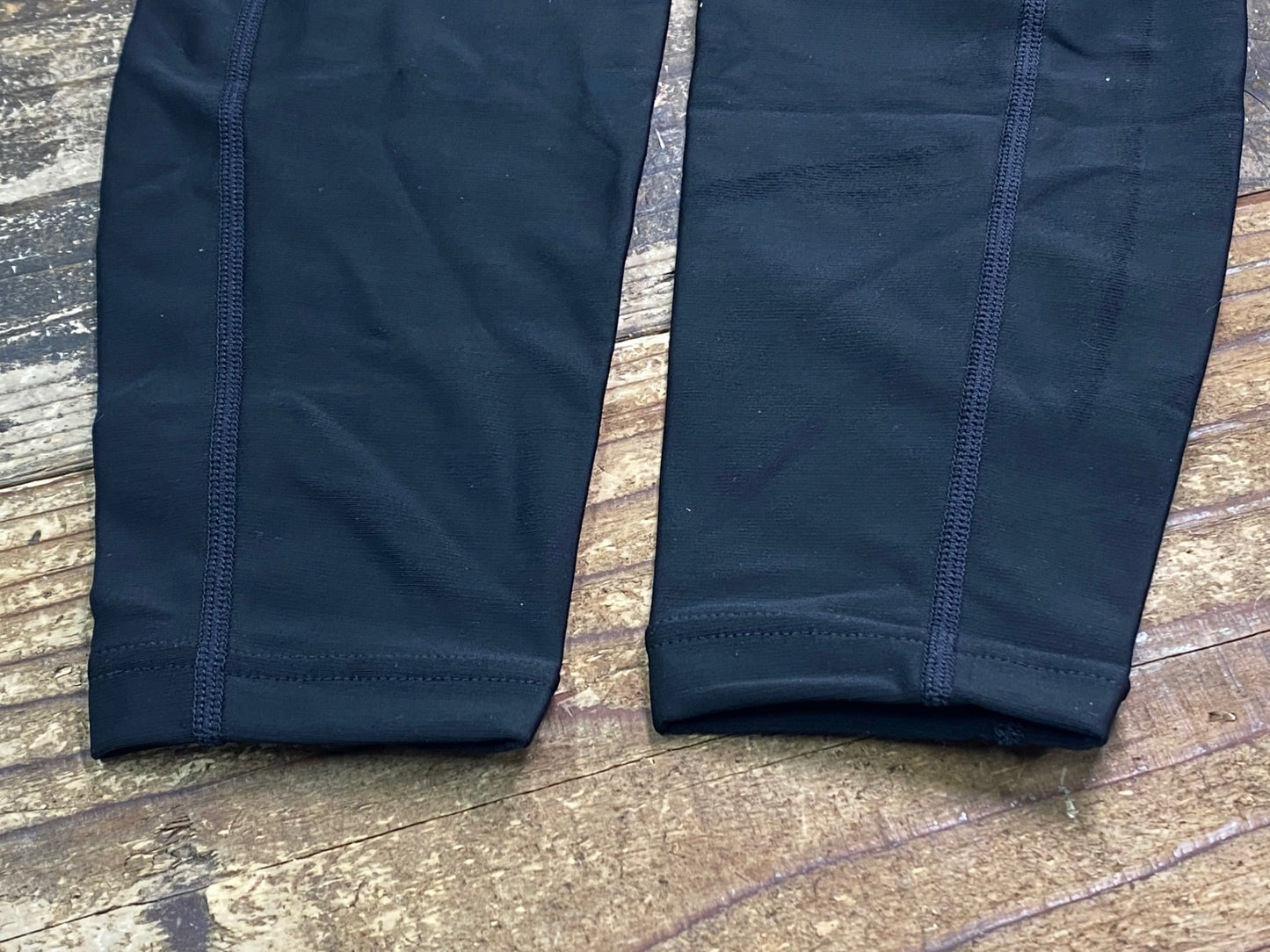 IW436 パールイズミ PEARL iZUMi レッグカバー 黒 M