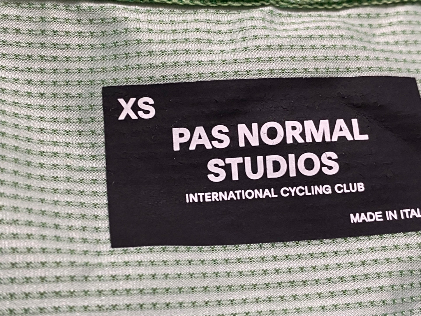 JC413 パスノーマルスタジオ Pas Normal Studios | Men's Mechanism Jersey 半袖 サイクルジャージ グリーン XS
