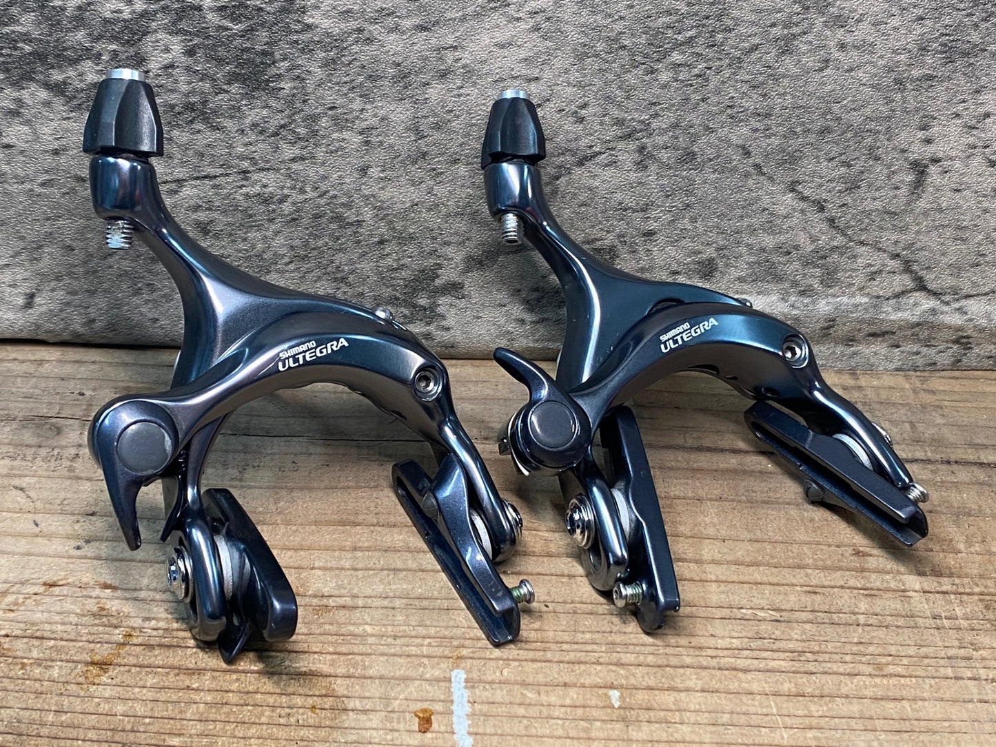 IS354 シマノ SHMANO アルテグラ ULTEGRA BR-6700 キャリパーブレーキ 前後セット