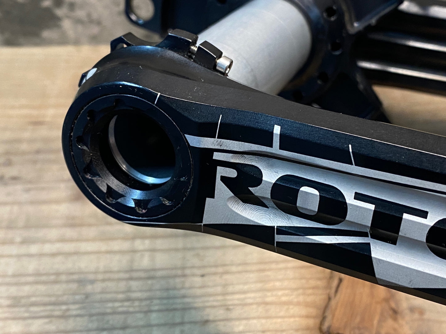 IM951 ローター ROTOR 3D＋クランクアームセット 170mm PCD110mm 5アーム Φ30mm CERVELO BB Light 専用