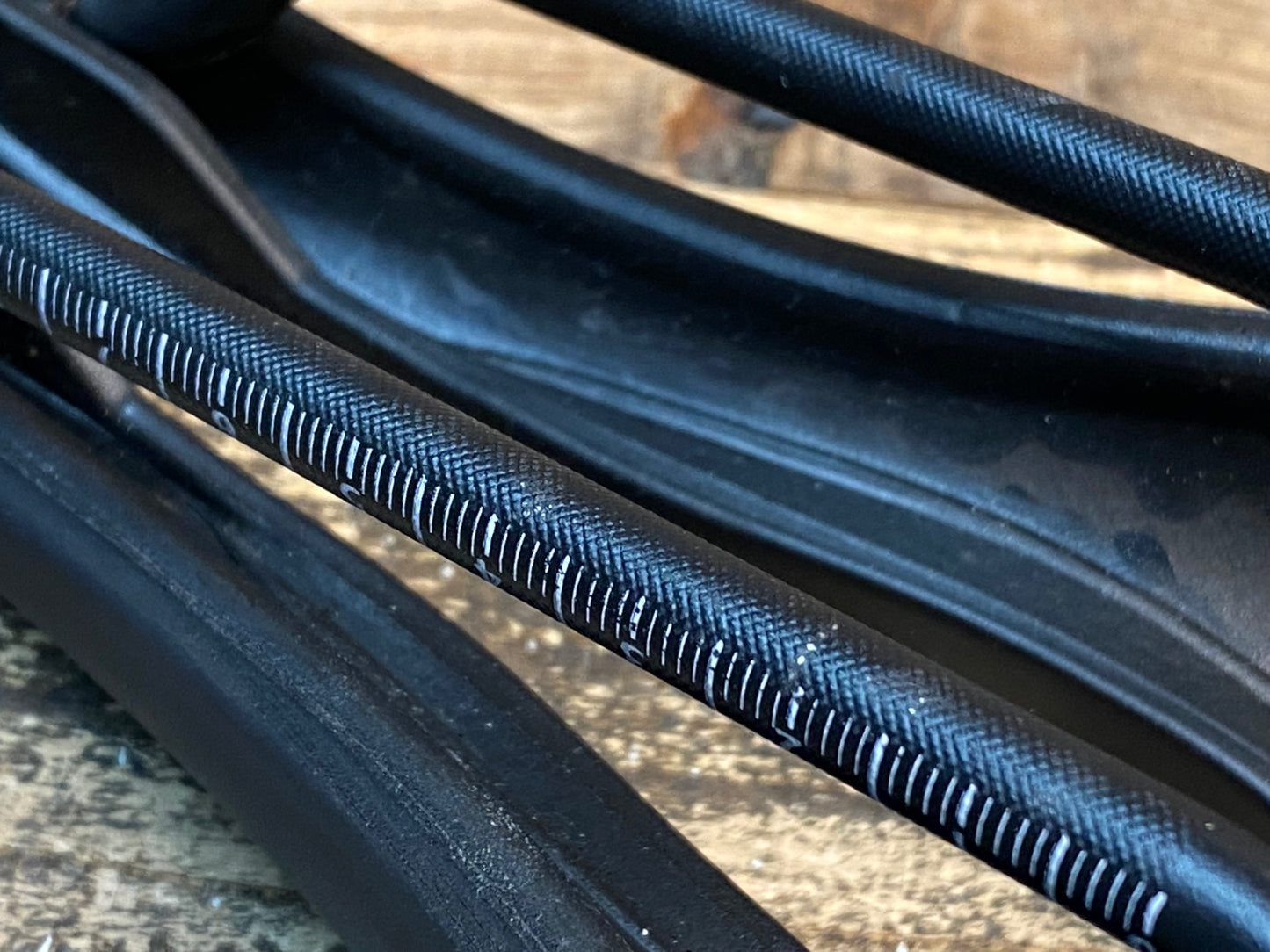 JA279 セラ SELLE SMP VT20 サドル 黒 142mm aisi 304 tube