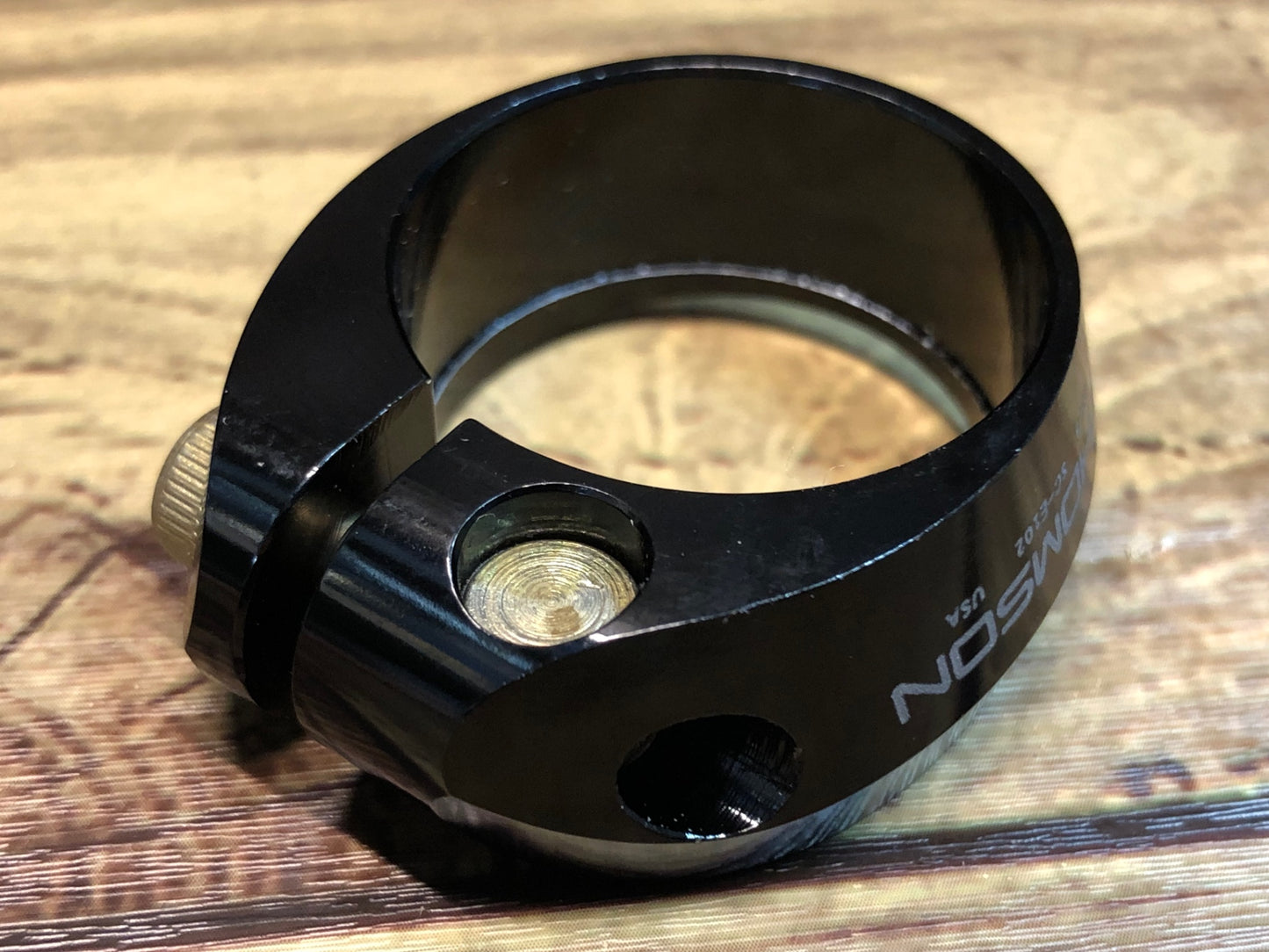 IM115 トムソン THOMSON シートクランプ Φ29.8mm 黒